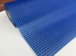Rubber pool mats